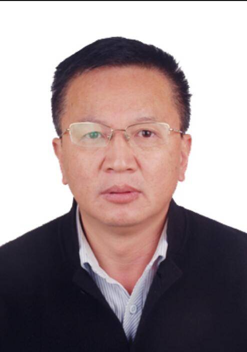 吴晓亮(武穴市人大常委会副主任)