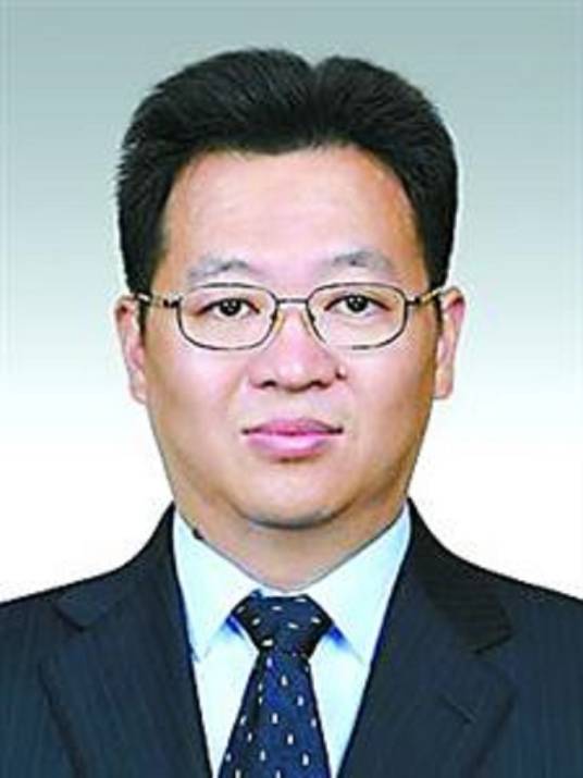 王军华（上海立信会计金融学院党委副书记、副校长）