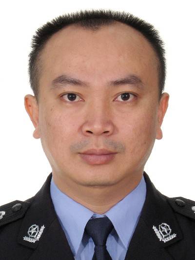 颜永红（琼海市公安局党委委员、副局长、四级高级警长）