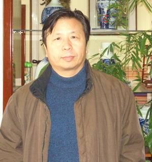 顾海明(青岛科技大学图书馆馆长)