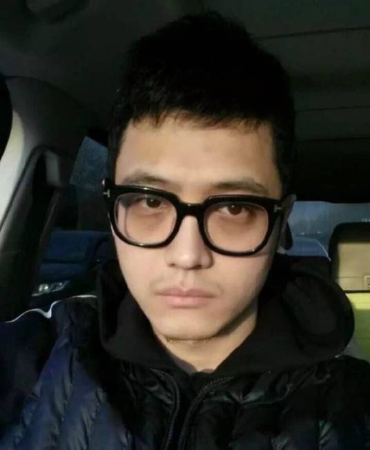 宋喆(王宝强原经纪人)