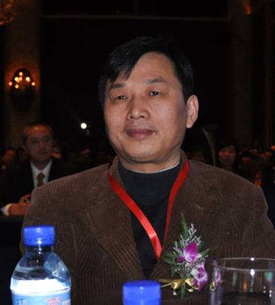 吴峰（莱芜市职业技术学院教授）