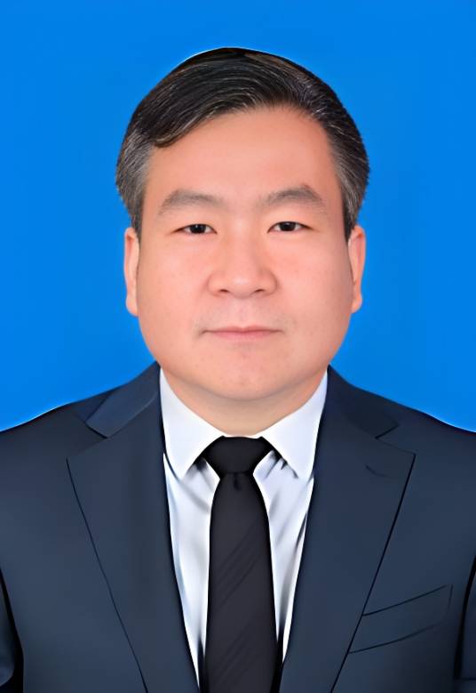 张鸿举（甘肃省庆阳市委常委、市委秘书长）