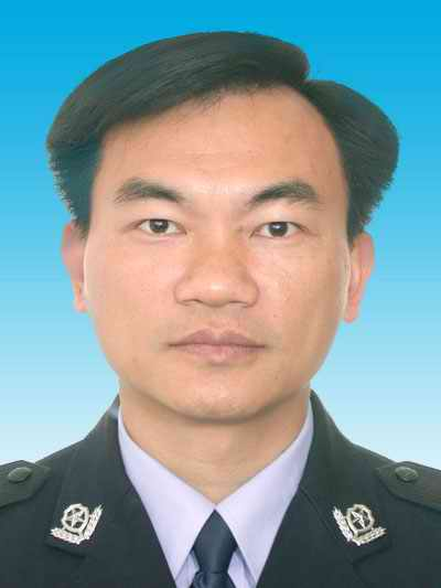 刘朝（广西岑溪市公安局三级高级警长）