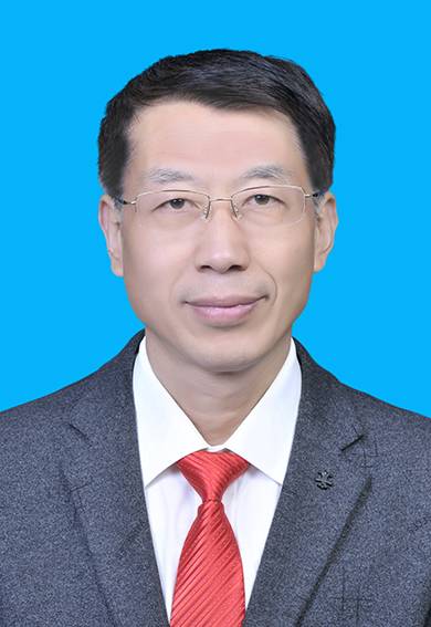 余永康（安徽省怀宁县教育局总督学、县教育工会主席）