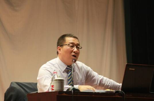 雷晓康（西北大学公共管理学院院长）