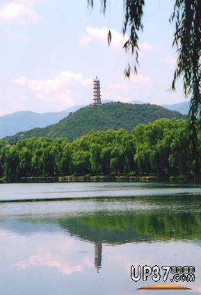 玉峰塔（北京玉峰塔）