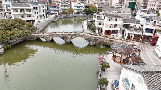 万桥（历史建筑）