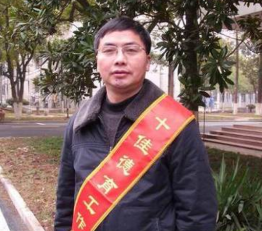 刘安益（汉寿一中数学高级教师）