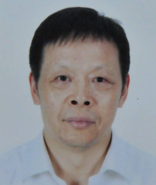 王立信（安徽省新闻出版局副巡视员）