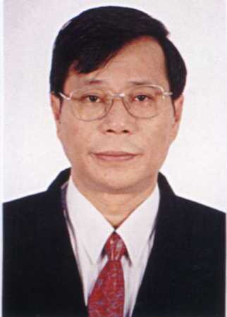 程飚(原广东财经大学党委书记)