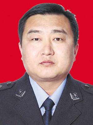 杨文峰(齐齐哈尔市公安局龙沙分局刑警大队民警)