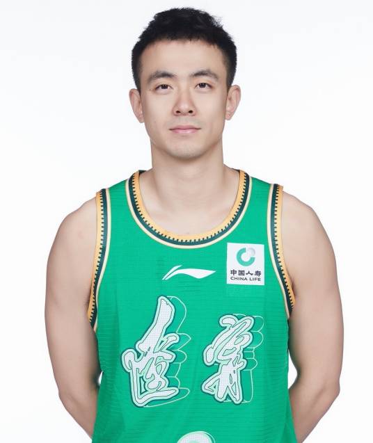 赵继伟(1995年出生的中国篮球运动员)