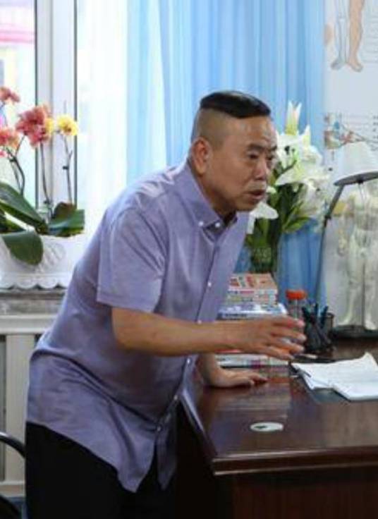 方清平（2016年电视剧《双喜盈门》中的角色）