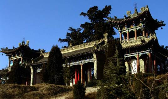 卦台山(天水市国家AAA级旅游景区)