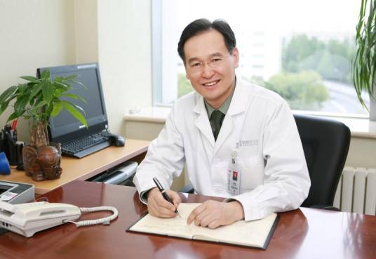 曾强(解放军总医院健康管理研究院主任)