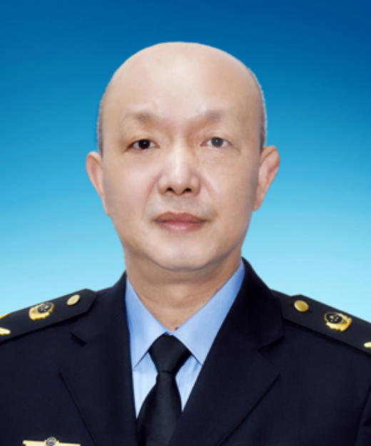 何浩然(四川省巴中市平昌县市场监督管理局总经济师)