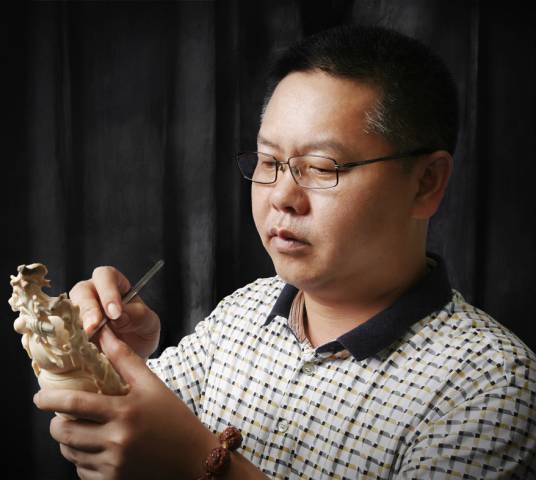 陈德志（广东省高级工艺美术师）