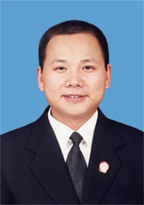 李立新（湖南省长沙市中级人民法院党组书记、院长）