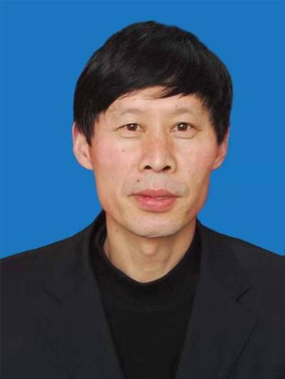 王云山(河南省平顶山市舞钢市财政局党组成员、市国库支付中心主任)