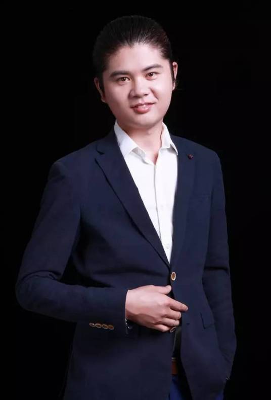 何文艺（乐客VR创始人）