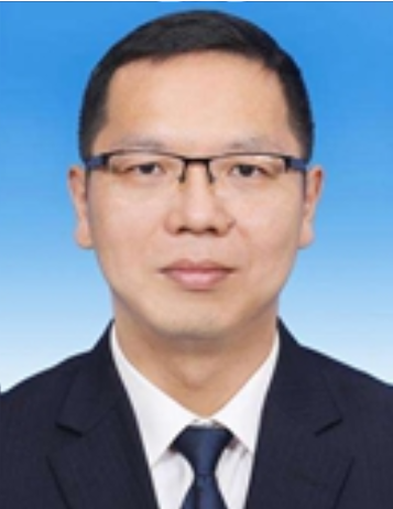 覃春（广东省珠海市委常委、组织部部长、党校校长）