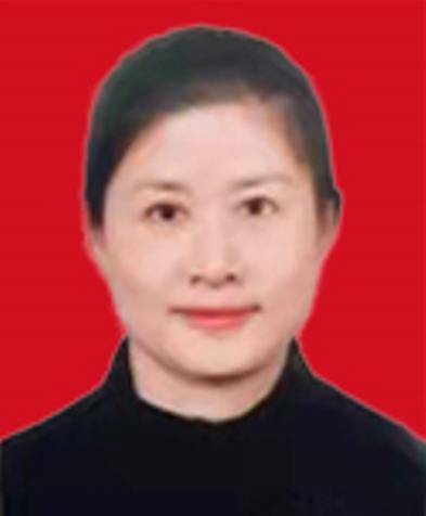 钟玲（江西省九江市浔阳区政协副主席，区工商联主席）