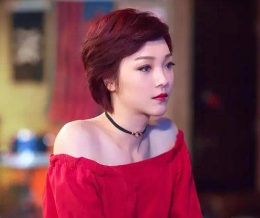 赛琳娜（都市爱情创业剧《我在北京等你》中的角色）