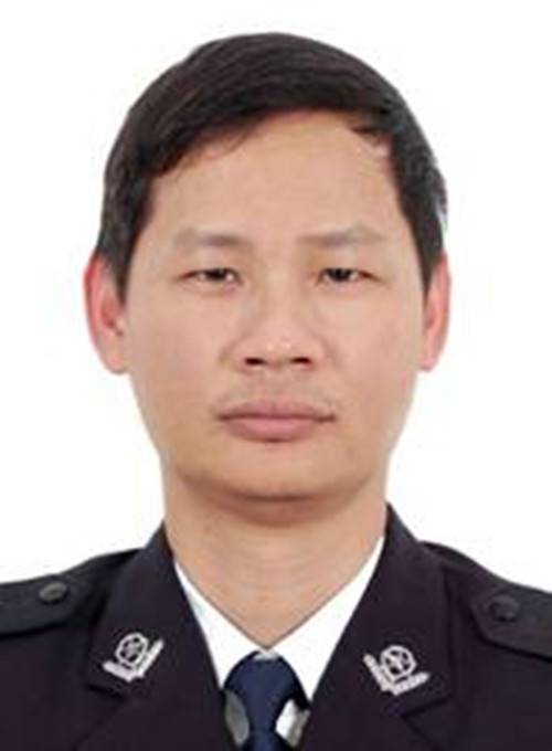 黄育生(惠州市公安局原党委副书记、常务副局长)