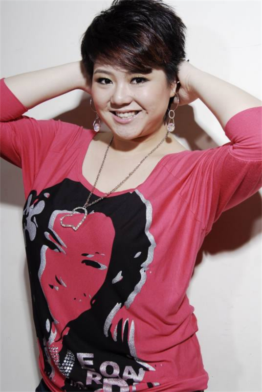 文瑶(超级女声成都唱区第5名)