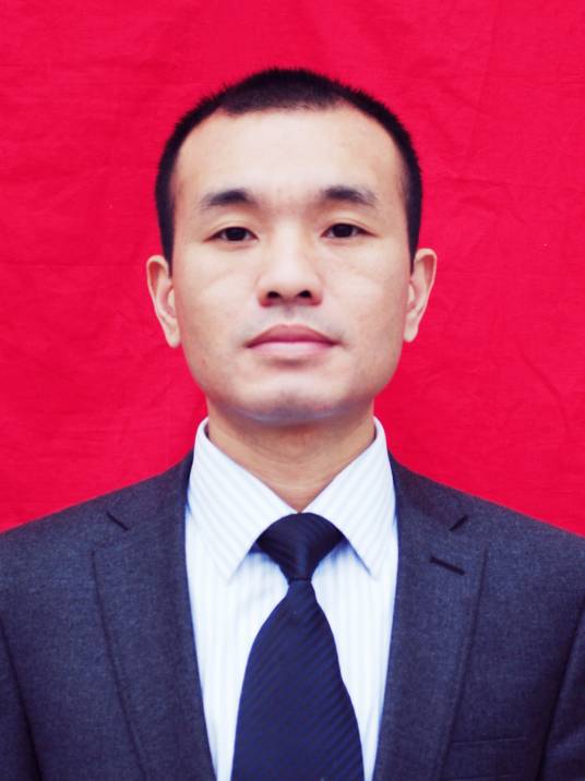 高海峰（重庆市荣昌区房屋征地拆迁中心副主任）