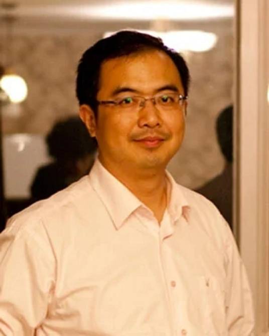 徐钧（现代心理咨询师）