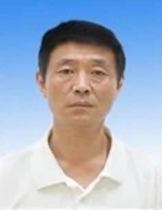 胡云华（四川省金堂县科技局党组副书记、科协主席）