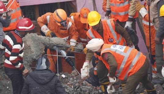 1·24印度建筑倒塌事故