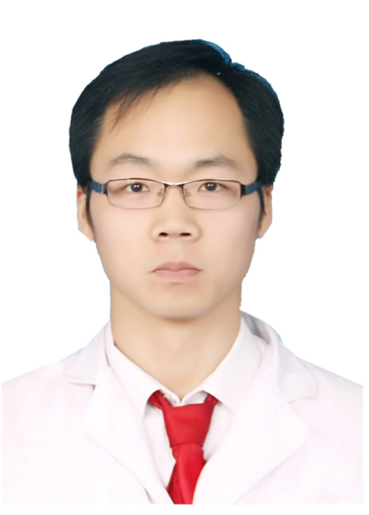 张建林（大名爱眼眼科医院医生）