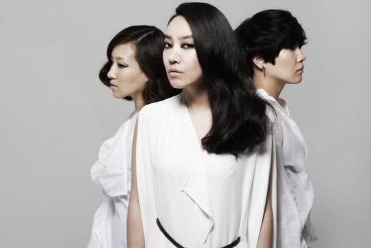 EYE TO EYE(韩国女子组合)