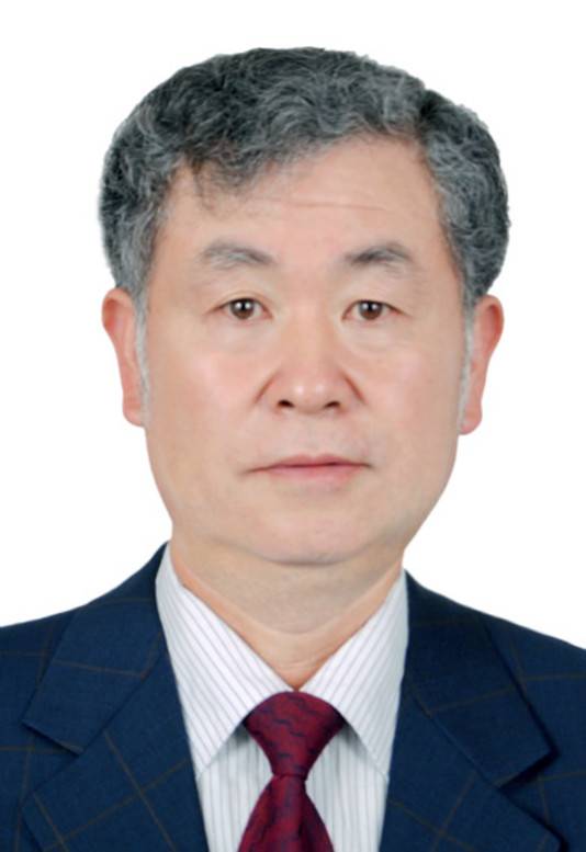 张明辉（贵州省文化厅原巡视员）