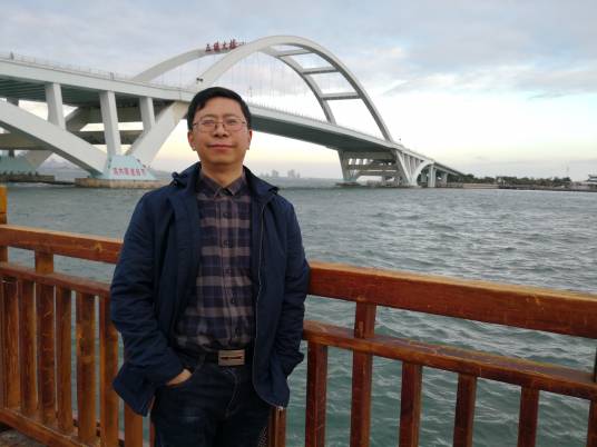 陈鼎（湖南大学机械与运载工程学院教授）