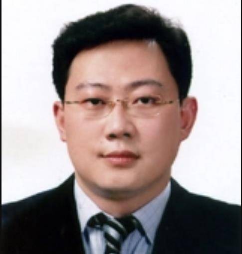 漆炜(咸宁市人民政府副市长)