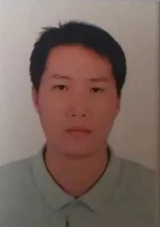 陈志成（珠海市龙光骏弘房地产开发有限公司司机）