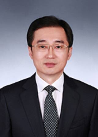 任冰(沈阳开放大学党委书记)