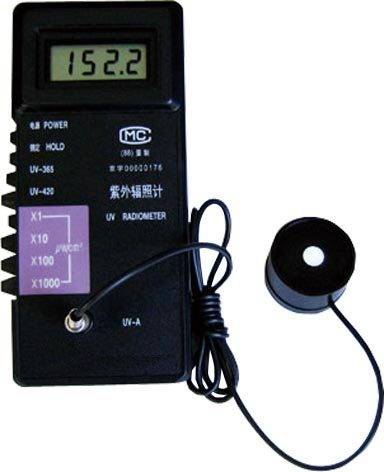 紫外辐照计