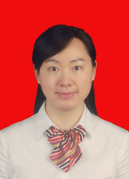 邹华（湖南省娄底市库区移民事务中心副主任）