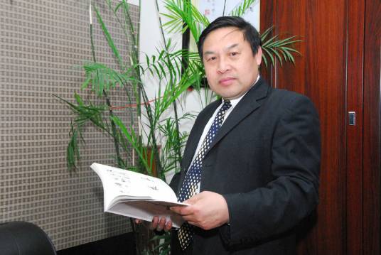 朱兴国（中国硬笔书法大字第一人）