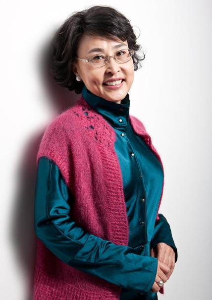 赵莉（中国美术家协会会员、画家）