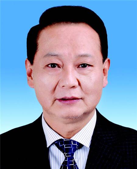 徐炜（湖北省宜昌市政协原副主席、党组成员）