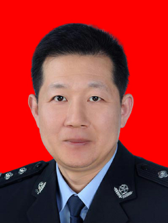 李凡(山东省潍坊市公安局政治安全保卫支队支队长)