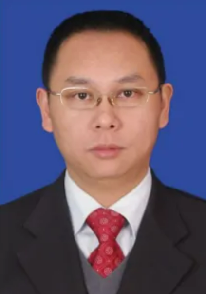 向明(重庆德赤律师事务所主任)