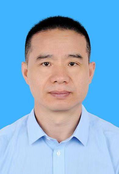 周元龙(广西壮族自治区河池市人民政府原副市长)