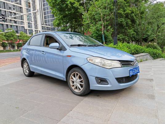 奇瑞风云2两厢2010款 1.5MT实力型